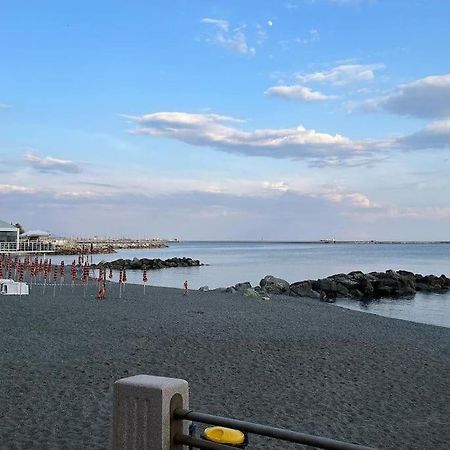Brezza Marina 3021 Apartment Genoa Luaran gambar